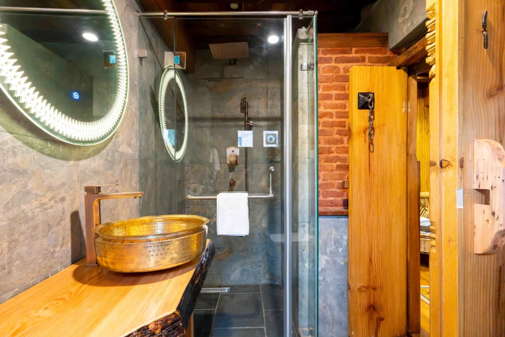 Nepali heritage themed hotel bathroom
